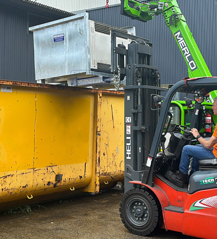 FBT-M Forward Bulk Bin Tipper Forklift attachment for dumping naly mega bins