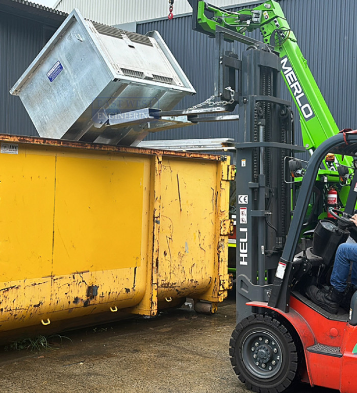 FBT-M Forward Bulk Bin Tipper Forklift attachment for dumping naly mega bins
