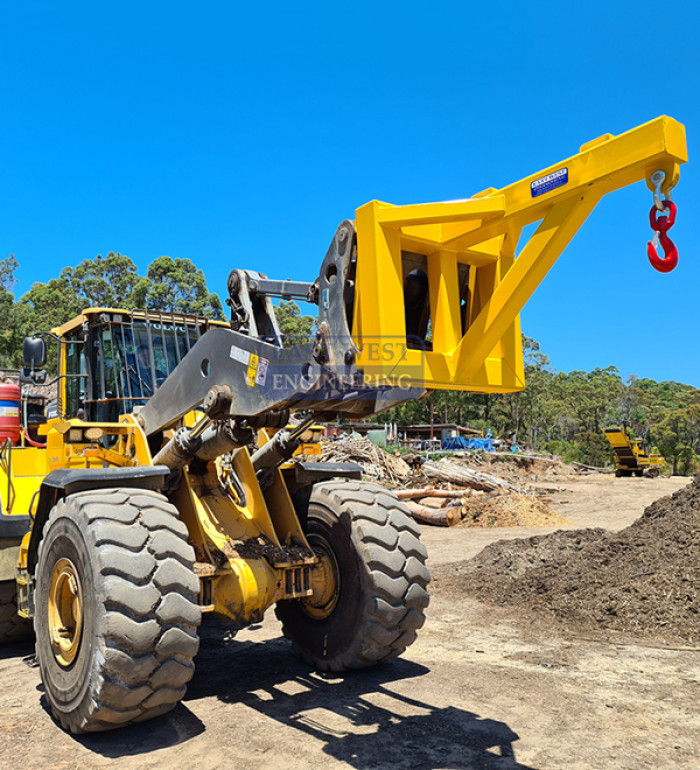QHSHP-EXT-10T Extended Single Hook Jib on Volvo Telehandler