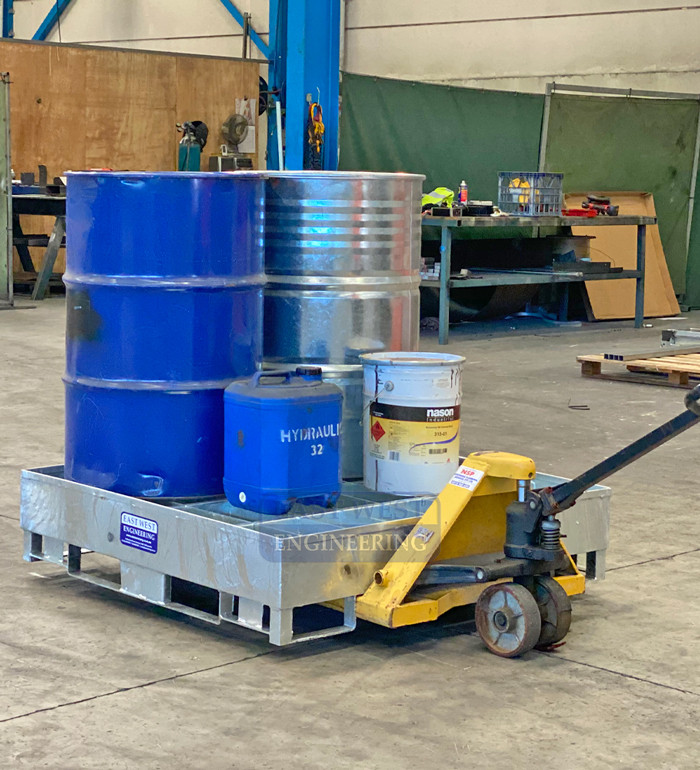 SLR4 Racking Spill Bin