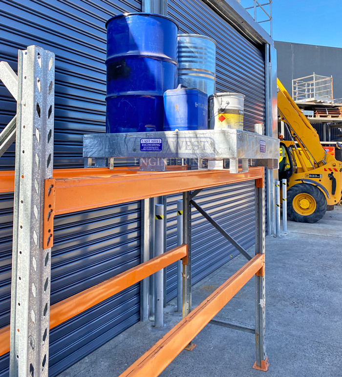 SLR4 Racking Spill Bin