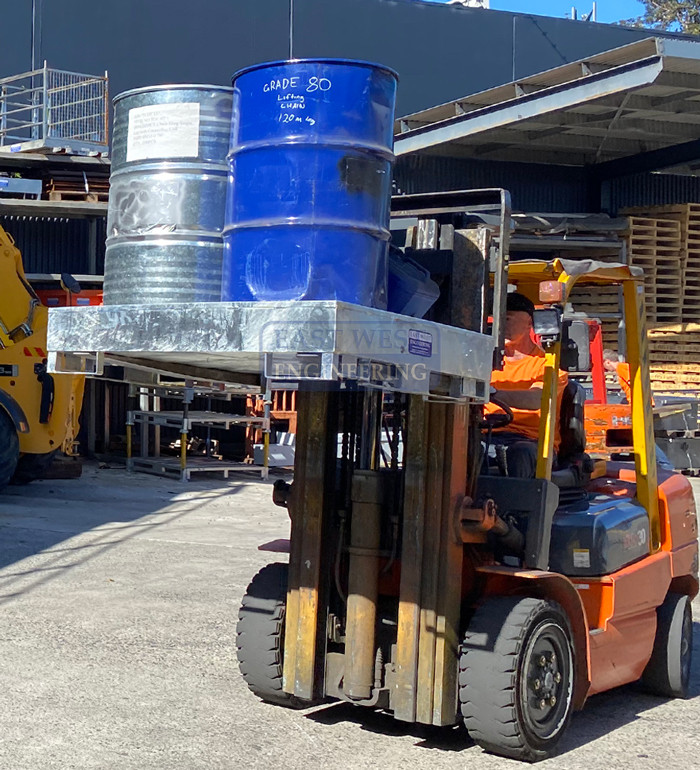 SLR4 Racking Spill Bin