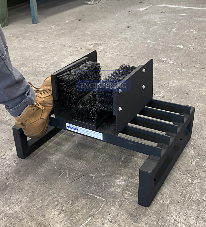 SWG1 Boot Cleaning Grate